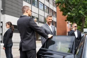 Personenschutz und Begleitschutz durch ausgebildete Personenschützer